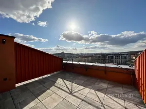 Prodej bytu 2+kk, Praha - Vysočany, Kolbenova, 60 m2