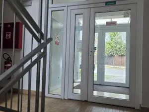 Pronájem bytu 1+kk, Praha - Stodůlky, U dálnice, 38 m2