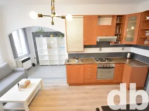 Prodej bytu 2+kk, Plzeň, Politických vězňů, 56 m2