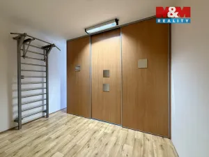 Prodej bytu 2+1, Chomutov, Pod Břízami, 52 m2