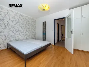 Pronájem bytu 2+kk, Praha - Ruzyně, U letiště, 47 m2