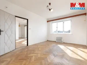 Prodej atypického bytu, Krnov - Pod Bezručovým vrchem, Bezručova, 73 m2