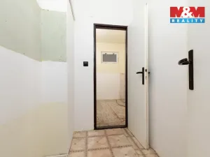 Prodej atypického bytu, Krnov - Pod Bezručovým vrchem, Bezručova, 73 m2