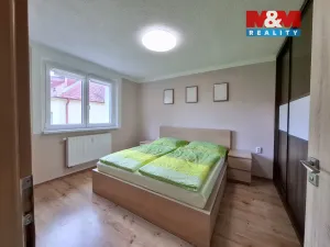 Pronájem bytu 2+1, Ostrov, Jungmannova, 58 m2