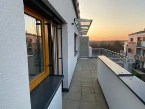 Pronájem bytu 2+kk, Znojmo, Třešňová, 66 m2