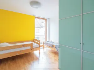 Prodej bytu 3+kk, Praha - Kobylisy, Pod hliništěm, 70 m2