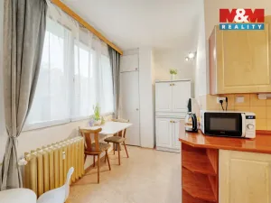 Prodej bytu 2+1, Plzeň - Skvrňany, Macháčkova, 60 m2