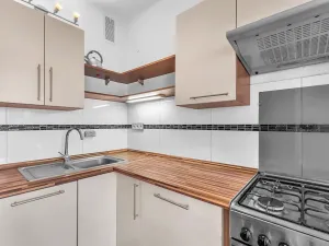 Pronájem bytu 2+kk, Hradec Králové, Mánesova, 59 m2