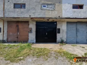 Pronájem garáže, Havířov, 30 m2