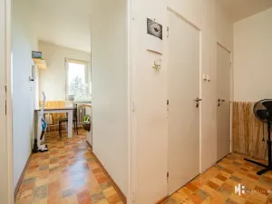 Prodej bytu 1+1, Odolena Voda, Komenského, 35 m2