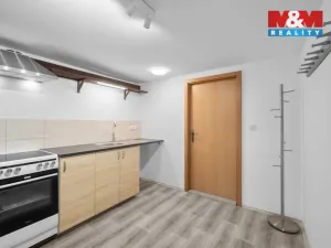 Pronájem bytu 2+kk, Velvary, Chržínská, 78 m2