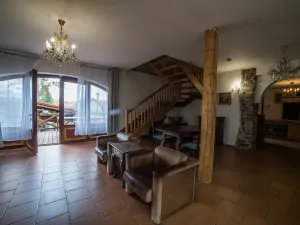 Prodej rodinného domu, Lety, 550 m2