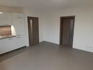 Pronájem bytu 3+kk, Hlušovice, Hlavní, 72 m2