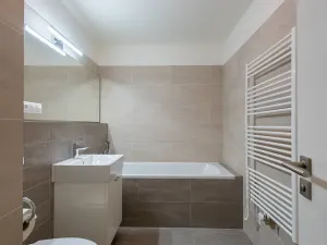 Prodej bytu 3+kk, Praha - Hrdlořezy, Učňovská, 89 m2