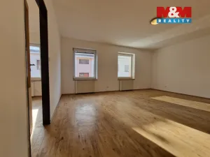 Pronájem bytu 2+1, Úpice, Spojenců, 50 m2