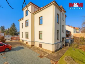 Prodej bytu 3+1, Jaroměř - Pražské Předměstí, Husova, 124 m2