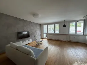 Pronájem bytu 3+kk, Praha - Bohnice, Dolákova, 74 m2