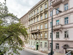 Prodej bytu 2+kk, Praha - Smíchov, Hořejší nábřeží, 47 m2