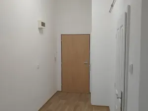 Pronájem bytu 2+kk, Praha - Strašnice, Černokostelecká, 54 m2