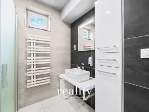 Prodej bytu 3+kk, Dyjákovice, 81 m2