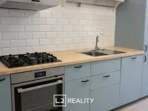 Pronájem bytu 3+1, Praha - Smíchov, Štefánikova, 150 m2