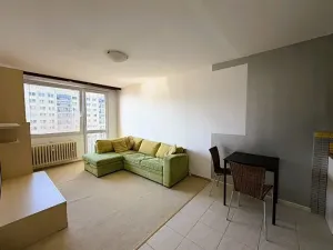 Pronájem bytu 2+kk, Praha - Kobylisy, Frýdlantská, 43 m2