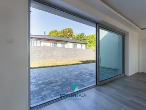 Prodej rodinného domu, Dubí, V Aleji, 206 m2