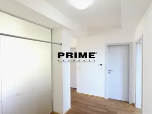 Pronájem bytu 5+1, Praha - Smíchov, Štefánikova, 168 m2