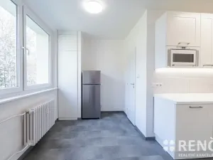 Pronájem bytu 3+1, Brno, Řezáčova, 75 m2