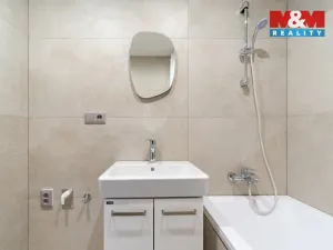 Pronájem bytu 2+1, Cheb, Boženy Němcové, 64 m2