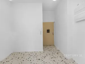 Pronájem bytu 2+kk, Praha - Michle, Počátecká, 49 m2