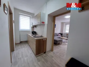 Prodej bytu 2+1, Jáchymov, K Lanovce, 37 m2