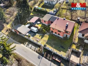 Prodej rodinného domu, Pchery, V Ořechovce, 228 m2