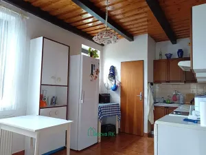 Prodej rodinného domu, Klučenice, 166 m2