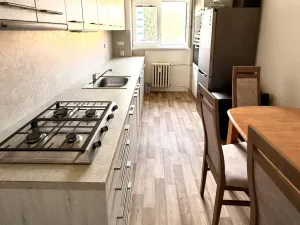 Prodej bytu 2+1, Frenštát pod Radhoštěm, Školská čtvrť, 64 m2