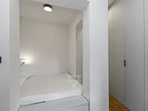 Pronájem bytu 2+kk, Hradec Králové, Malé náměstí, 52 m2