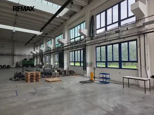 Prodej výrobních prostor, Roudnice nad Labem, Pracnerova, 2250 m2