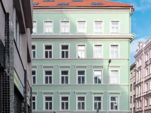 Pronájem - jiné, Praha - Nové Město, Petrská, 7 m2