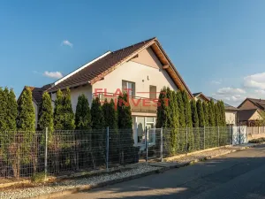 Prodej rodinného domu, Řitka, Oblouková, 243 m2