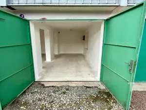 Prodej garáže, Blansko, 30 m2