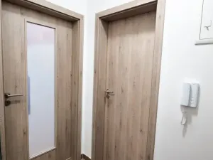 Pronájem bytu 1+kk, Praha - Letňany, Štanderova, 37 m2