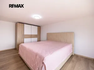Pronájem bytu 4+kk, Praha - Modřany, Plovdivská, 82 m2