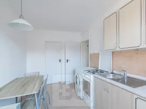 Pronájem bytu 2+1, Hradec Králové, Skupova, 61 m2