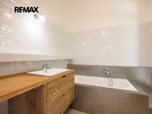 Prodej rodinného domu, Vráž, Nad Loděnicí, 219 m2