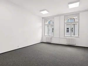 Pronájem kanceláře, Praha - Vinohrady, Blanická, 30 m2