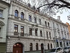 Pronájem kanceláře, Praha - Břevnov, Bělohorská, 1054 m2