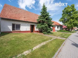 Prodej pozemku pro bydlení, Drnholec, nám. Svobody, 2111 m2