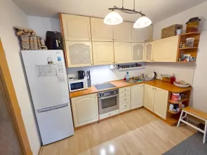 Pronájem bytu 2+kk, Praha - Vysočany, Pod Harfou, 50 m2