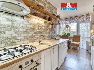 Prodej bytu 2+1, Litvínov - Horní Litvínov, Mostecká, 63 m2