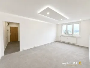 Pronájem bytu 3+1, Karlovy Vary, Severní, 84 m2
